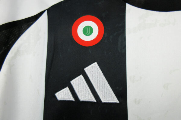 Juventus 2024/25 Local - Image 4
