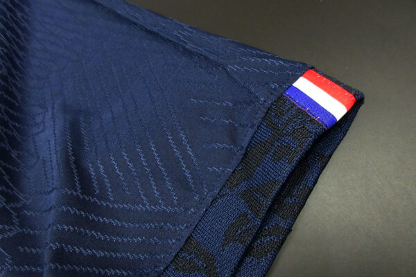 Francia 2022 visitante - Image 6