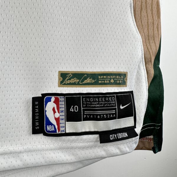 Boston Celtics - Image 3