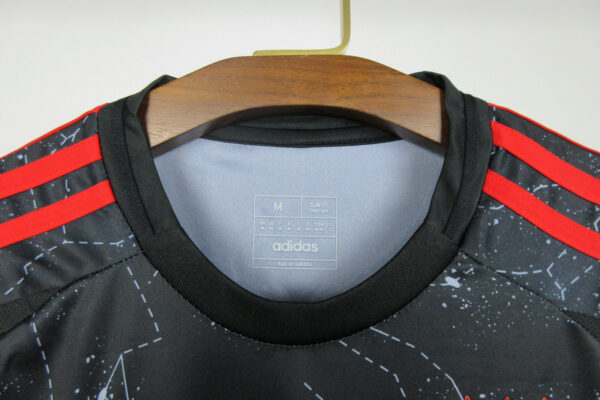 Benfica 2024/25 Visitante - Image 2