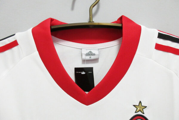 Milan 2002/03 Visitante - Image 5