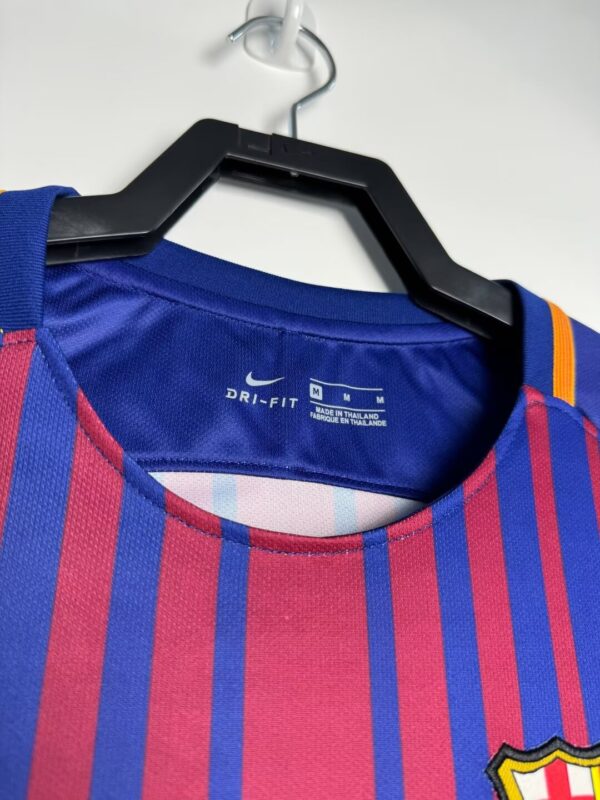 Barcelona 2017/18 Local - Image 4