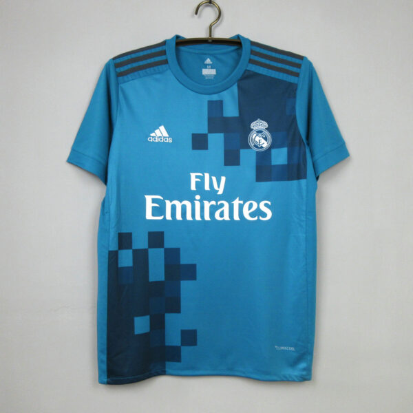 Real Madrid 2017/18  Tercera equipación